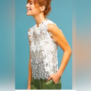 Anthropologie Blue Tassel lace floral sleeveless blouse. XS